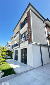 Didim Efeler Mahallesi Merkezde Kendine Ait Bahçeli 60 Metrekare 1+1 Daire