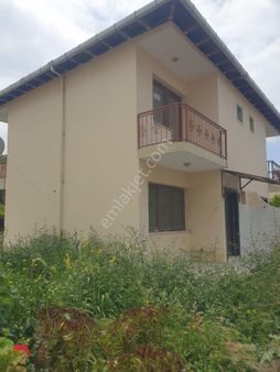 Kadınlar Denizi-dubleks 3+1 Satılık Villa-kuşadası