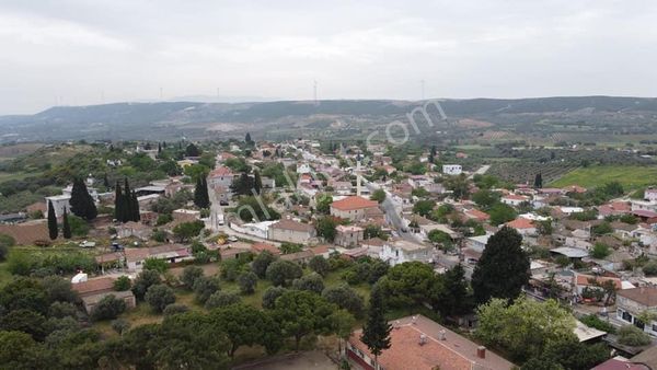 Didim Akköy'de Köyün Dibinde Lokasyonu Mükemmel 525m2 Satılık Arsa