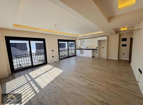 Karlık Gayrimenkulden Şehir Merkezinde Satılık 2+1 Daire