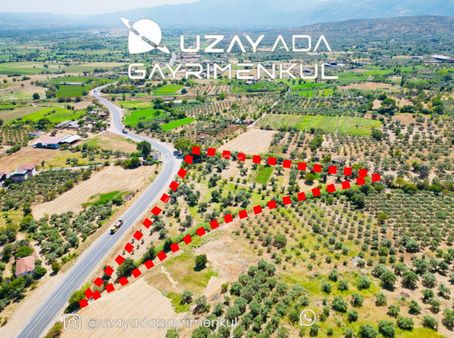 Bozdoğan Ziyaretli Mah. Köşe Parsel Anayol Cepheli Tarla Satılık