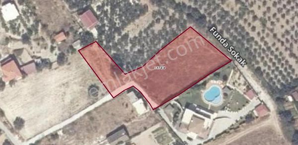 Yelaltı'nda Muhteşem Lokasyonda Anayola Yakın Parsel