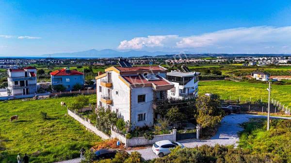 Didim’de Deniz Manzaralı Tam Müstakil 5+1 Villa