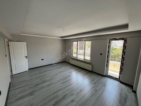 Szg'den Mükemmel Lokasyon Çift Banyo-mutfak Lüks Yapılı Dublex