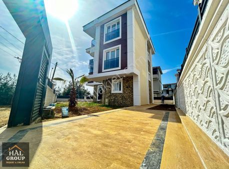 ╭╯hâlgroup╰╮deniz Tarafında Deniz Manzaralı Havuzlu