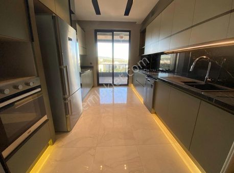 Tanev'den Şehrin En Prestijli Konumunda Full Teslim 2+1 Daire