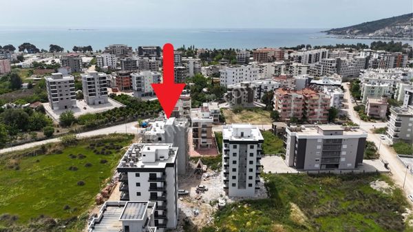 Gökhan Gökdemirden Merkezi Konumda 2+1 Lüks Site İçi Fırsat Satılık Daire