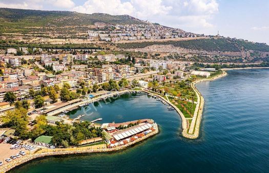 Körfez Hereke Mahallesinde Satılık 618 M² Konut İmarlı Arsa