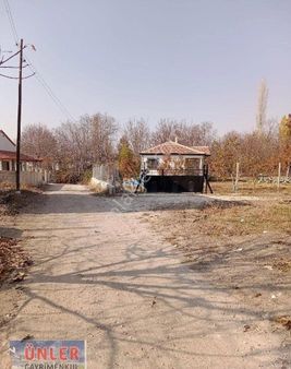 Halkapınarda Bahçeli Villa Ve Villa Arsası Satılık