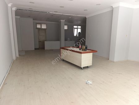 Sultangazi Uğur Mumcu Mahallesi Satılık 170 Metre Dükkan