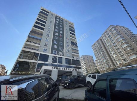 Kaşüstü Merkezde Satılık 155 M2 Ofis/ Konut