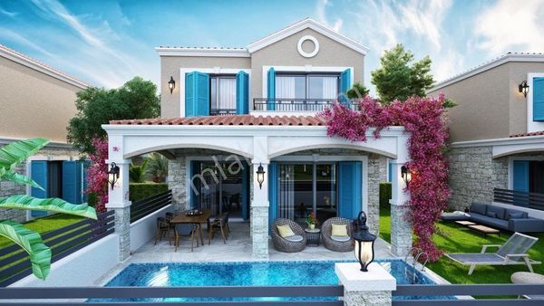 Kuşadası Karaova Bölgesi'nde 5+2 Özel Havuzlu Müstakil Villa