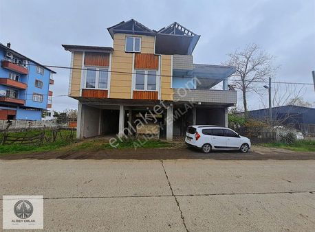 Alibey'den Terme Kocaman Cad.üzerinde Satılık 920m2 Arsalı Bina