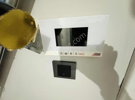 Aşık Veysel Cd Dbnde Satılık 4+1 180 M2 Çatı Dublexi