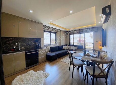 Topaloğlu Resıdence'dan Pazarcıda Satılık Eşyalı 1+1 Sıfır Daıre