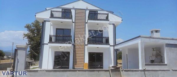 Seydikemer Gerişburnunda Fırsat Niteliğinde Müstakil Villa