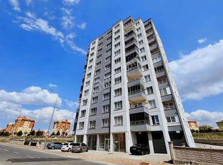 Demokrasi Mah - Geniş Oturuma Sahip Meskenli 3+1 Satılık Daire