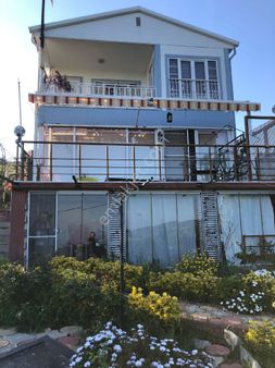 Eşsiz Deniz Ve Doğa Manzaralı Villa