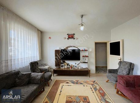Bursa İnegöl Mesudiye Mah. Merkezinde,2+1,85m2,satılık Daire
