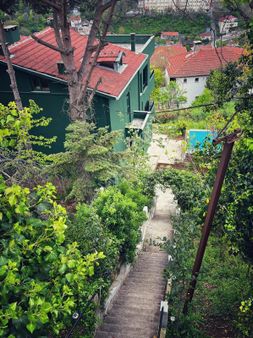 Satılık Beykoz Tokatköy'de Müstakil 3 Katlı Bina