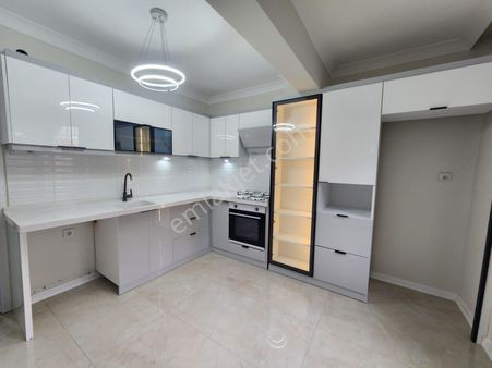 Kumsaldan Bölgenin İncisi Akçayda Ön Cephe_2+1_geniş Daire**