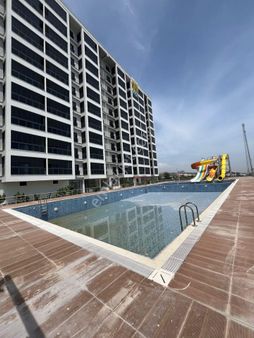 Tırtar'da Full Deniz Manzaralı Geniş Havuz Ve Peyzaj Daireler