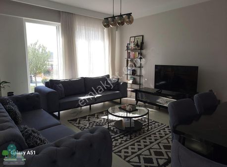 Giriş Üstü 1. Kat, 2+1 85 M² Kapalı Mutfaklı Daire!
