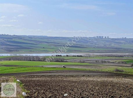 Arnavutköy Çilingir'de Konut İmar Planında Manzaralı Fırsat Arsa