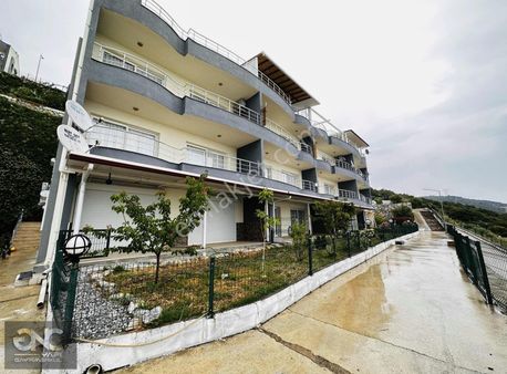 Kesintisiz Deniz Manzaralı Havuzlu Sitede 1+1 Daire