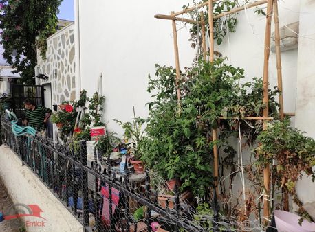 Turgutreis Merkezde Denize Ve Marinaya 100 Metre 3+1 Villa