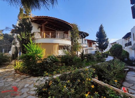 Turgutreis Denize Sıfır Butik Site İçi , Bahçe Kat'ı 2+1 Daire