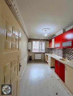 Batur Gayrımenkul'den Satılık 3+1 Daire