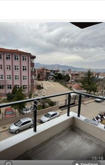 Alaşehir Umut Emlaktan Satılık 2+1