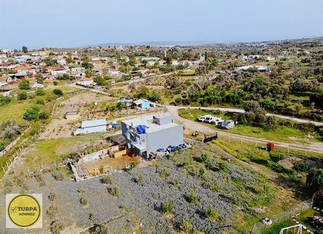 Akçaköy De; 1400 M2 Bahçe İçerisinde 2 Katlı Satılık Müstakil Ev