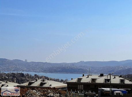 İstinye Panavia Sitesinde Deniz Manzaralı Kiralık Rezidans