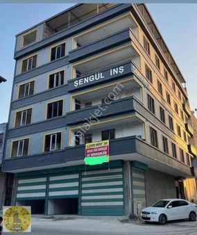 Realite Tapudan Eyübiyede Satılık 3+1