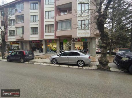 Beyaz Emlak ~hazır Kiracılı İşyeri