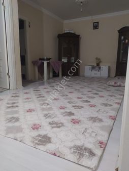 İstanbul Sultanbeyli Mecidiye Mahallesi'nde 3 + 1 Geniş 140 Metre Satılık Daire