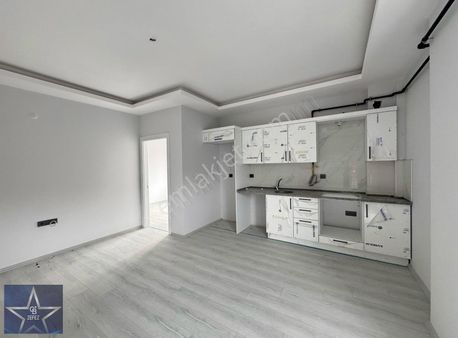 Kent Ormanı Cepheli Cam Balkonlu Geniş 1+1 Satılık Daire