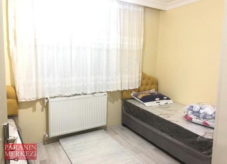 Kat Mülkiyetli İskanlı 2+1 Metro Metrobüs 9 Dk Yürüme Mesafesi