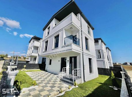 ▃▅▇seta Grup▇▅▃ Bağımsız Müstakıl Alt Yapılı Merkezde Teraslı