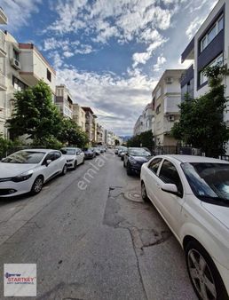 İzmir Karabağlar Esenyalı Mahallesi 3+1 Tadilatlı Satılık Daire