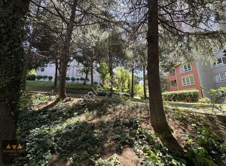 Ataşehir Kardelen Sitesinde Muhteşem Yeşillikler İçinde Boşş 2+1