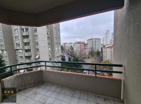 Atasehır Kardelen 4 De Sıte Icı 2+1 Boss Tek Yetkılı