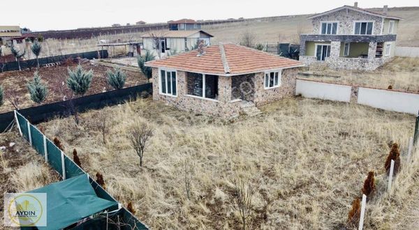 Ankaranın Balkonu Gicik'te 500m2 Şehir Manzaralı Villa