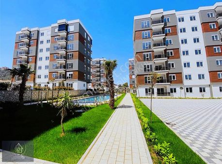 Şehir Hastahane Yakını Havuzlu Site İçerisinde 3+1 155m2 Daire