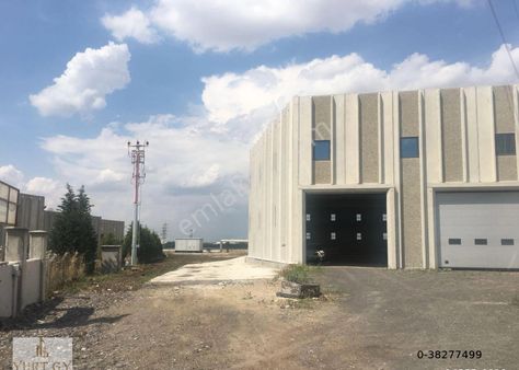 Kırklareli Lüleburgaz Büyükkarıştıran Satılık Fabrika Binası Ve Arsası