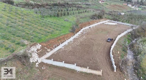 Geyve Burhaniye Dere Kenarı Perde Beton Çevrili Hazır Temel