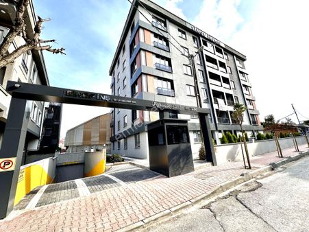 Sinop İnşaattan Kirencik Sitesinde Yaşam Halı Saha Yakını Satılık 2+1 Düz Giriş