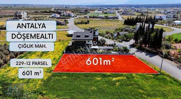 Döşemealtı Çıglık Orta Mah 601 M2 Villa Arsası